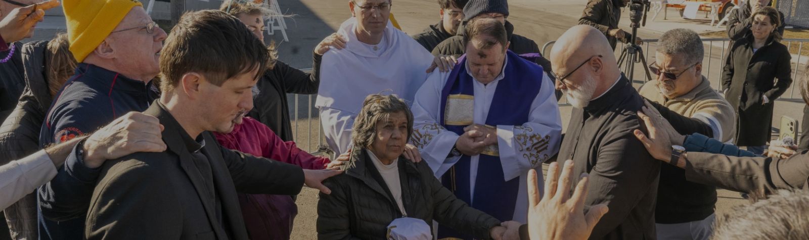 Bringing Ashes and Hope to Immigrants in ICE Custody