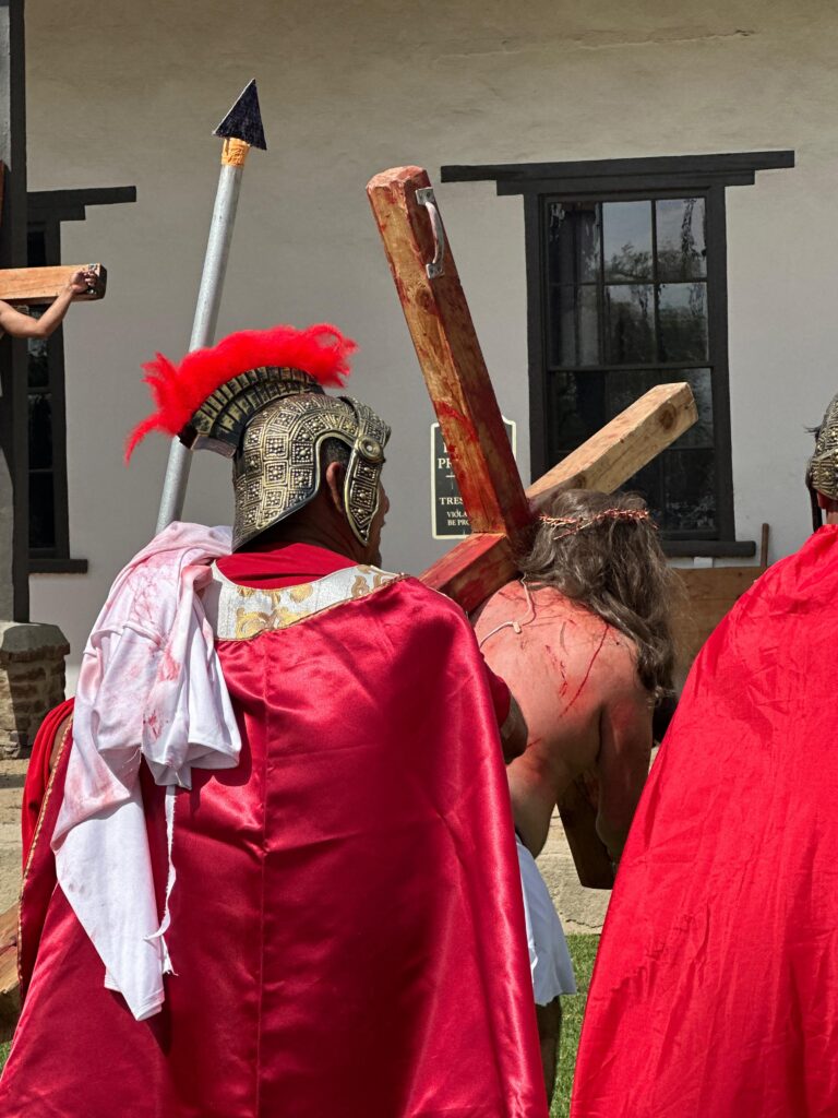 Viacrucis vivo in California, San Gabriel Mission