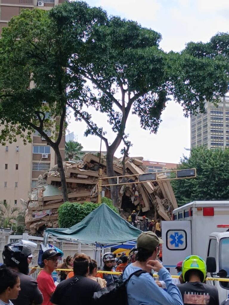 Ayuda humanitaria tras el terremoto de Venezuela