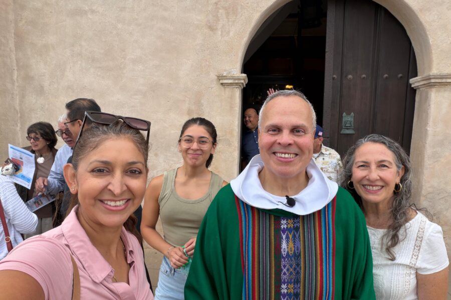 El misionero claretiano Eddie de León